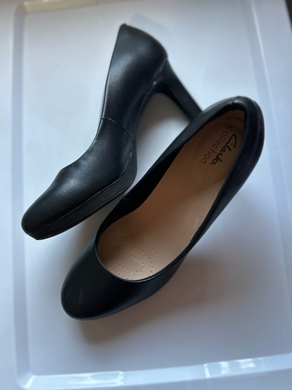 Clarks® Ambyr Joy Women's Leather Pumps size 10 - Picture 6 of 13